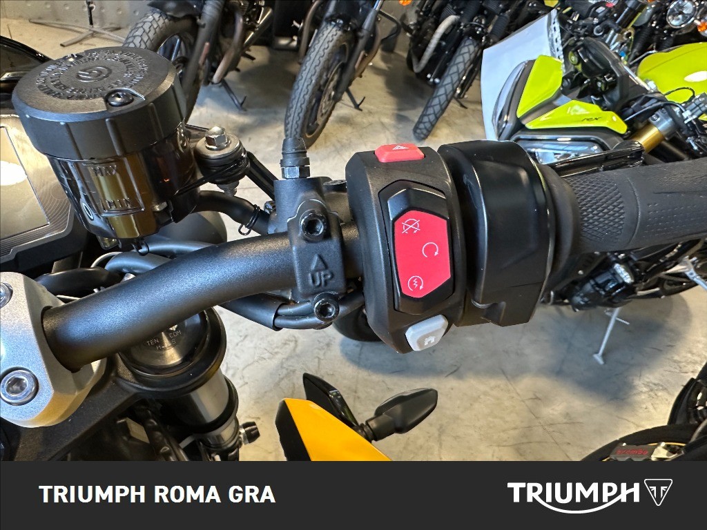 TRIUMPH Street Triple 765 RS