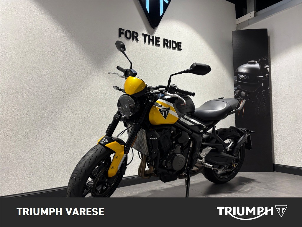 TRIUMPH Trident 660 Cosmic Yellow / Sapphire Black Abs