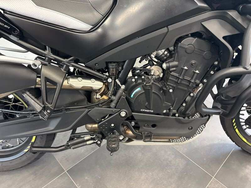 CFMOTO 800 MT Explore Abs E5